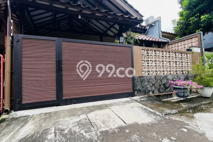 Rumah Luas Asri 4 KT Siap Pakai di Curug Bogor Rumah Luas Asri 4 KT Siap Pakai di Curug Bogor