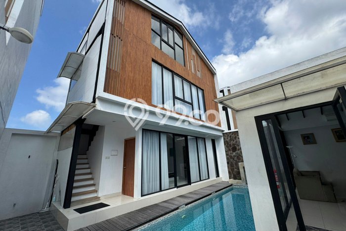 Vila di Beraban, Luas 140m2m², Lokasi Strategis Vila di Beraban, Luas 140m2m², Lokasi Strategis