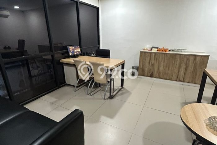 Unit Gudang Disewakan di Bandung Kota di Area Ramai & Strategis Unit Gudang Disewakan di Bandung Kota di Area Ramai & Strategis