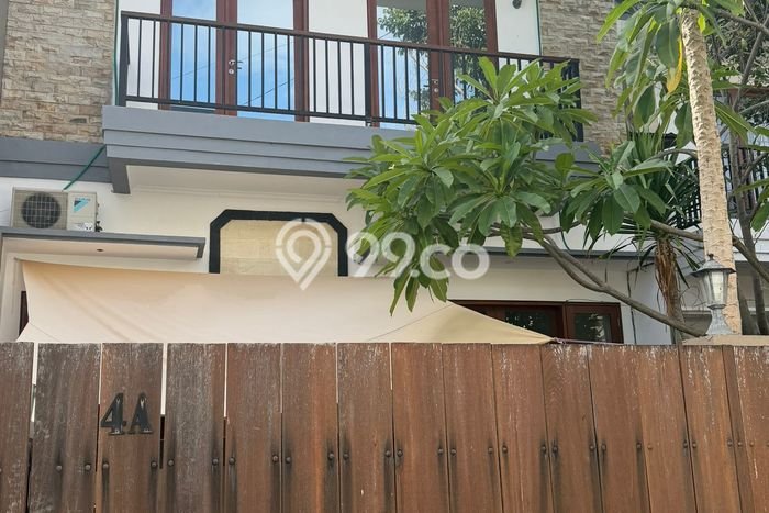 Disewakan Rumah Murah di Sanur Denpasar dengan 3 KT Disewakan Rumah Murah di Sanur Denpasar dengan 3 KT