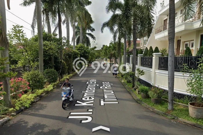 Hunian Elit LB 400m2 Siap Huni Desain Elegan di Kembangan Selatan, Jakarta Barat Hunian Elit LB 400m2 Siap Huni Desain Elegan di Kembangan Selatan, Jakarta Barat