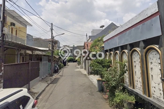 Siap Huni Rumah Mewah 5 Kamar di Kembangan Dekat ke Mana Saja Siap Huni Rumah Mewah 5 Kamar di Kembangan Dekat ke Mana Saja