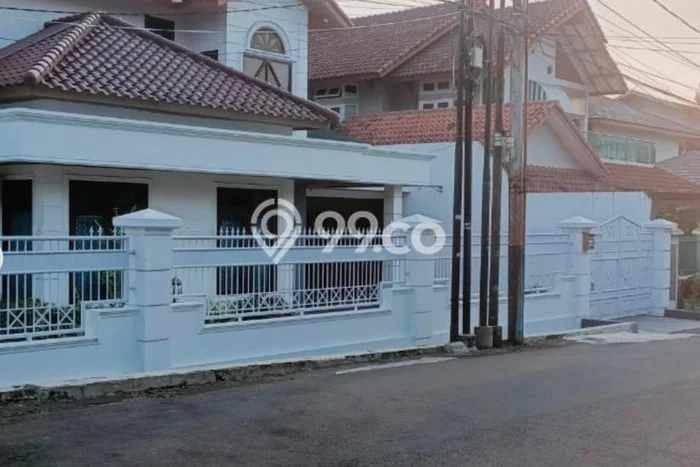 Hunian Mewah Siap Huni LT 527m2 di Pulo Gadung, Jakarta Timur Hunian Mewah Siap Huni LT 527m2 di Pulo Gadung, Jakarta Timur