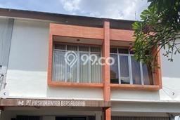 Komersial Bagus Dijual LB 350m2 Lokasi Strategis Jakarta Timur Area Cocok untuk Bisnis Komersial Bagus Dijual LB 350m2 Lokasi Strategis Jakarta Timur Area Cocok untuk Bisnis