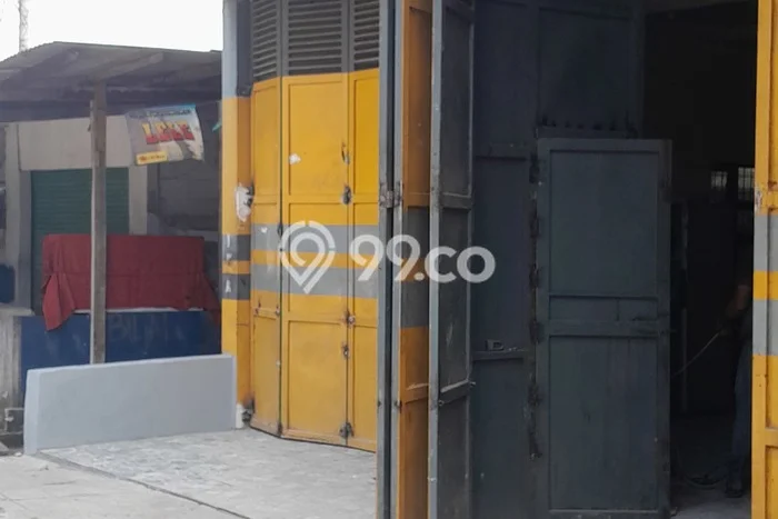 Untuk Disewa Ruko di Bekasi Barat Bekasi LT 90m2, LB 180m2 Untuk Disewa Ruko di Bekasi Barat Bekasi LT 90m2, LB 180m2