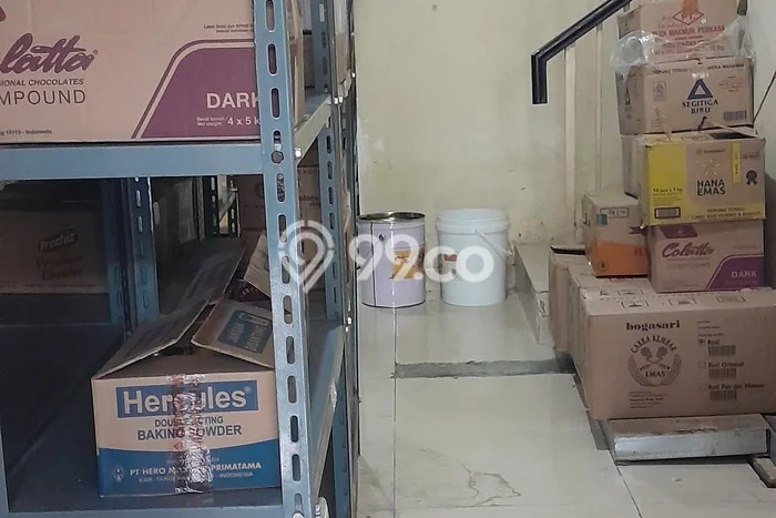Ruko Bagus LT 54m2 LB 162m2 Dijual di Bekasi Selatan Bekasi Ruko Bagus LT 54m2 LB 162m2 Dijual di Bekasi Selatan Bekasi