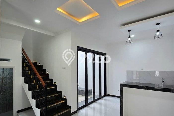 Rumah Strategis Modern Lb 70m2 di Cipayung, Depok Rumah Strategis Modern Lb 70m2 di Cipayung, Depok