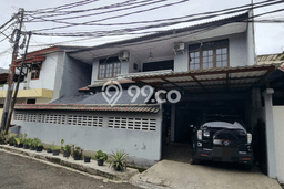 For Sale! Luxury House LT 260m2 Desain Modern di Pejaten For Sale! Luxury House LT 260m2 Desain Modern di Pejaten