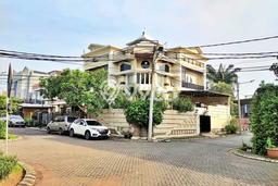 Ready to Use! Premium House LT 250m2 Desain Modern di Kalideres Ready to Use! Premium House LT 250m2 Desain Modern di Kalideres
