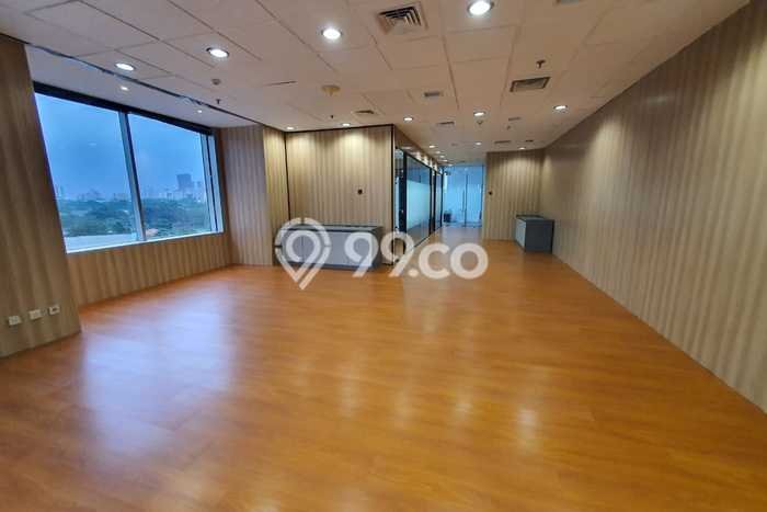 Kantor Disewakan di Kawasan Ramai Kebayoran Baru, Jakarta Selatan Kantor Disewakan di Kawasan Ramai Kebayoran Baru, Jakarta Selatan