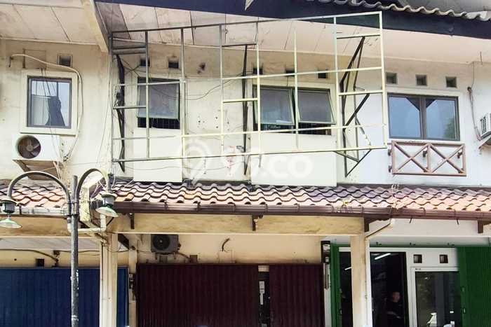 Ruko Dijual Lokasi Stratagis di BSD Tangerang Selatan Cocok untuk Bisnis Ruko Dijual Lokasi Stratagis di BSD Tangerang Selatan Cocok untuk Bisnis