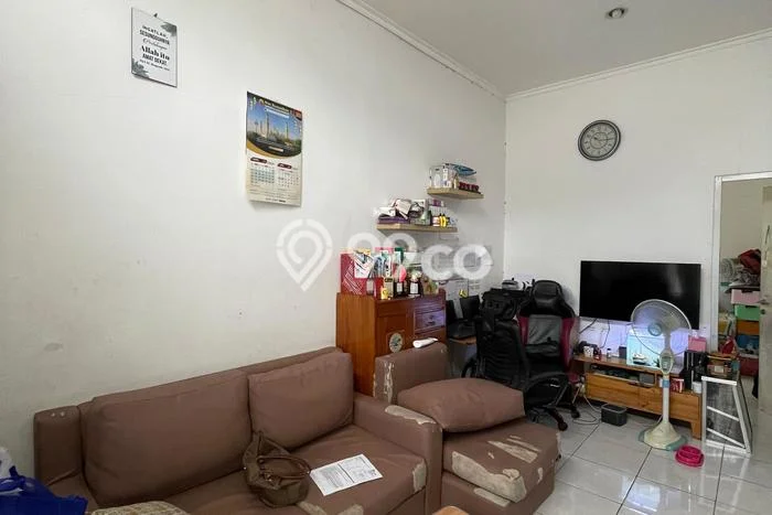 Rumah Minimalis 2 KT di Bintaro Tangerang Selatan Semi Furnished Rumah Minimalis 2 KT di Bintaro Tangerang Selatan Semi Furnished
