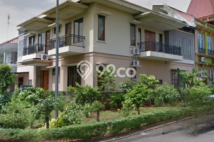 Dijual Rumah Premium dengan Fasilitas Sekitar Komplit di BSD, Tangerang Selatan Dijual Rumah Premium dengan Fasilitas Sekitar Komplit di BSD, Tangerang Selatan