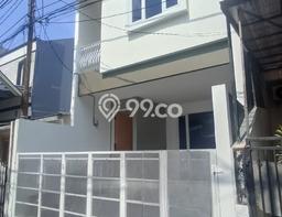 Rumah Modern Minimalis 3 KT Siap Huni di Kelapa Gading Rumah Modern Minimalis 3 KT Siap Huni di Kelapa Gading