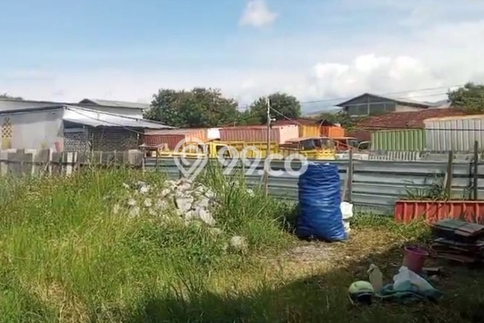 Tanah Disewa Strategis di Bandung Luas 1000m2 Tanah Disewa Strategis di Bandung Luas 1000m2