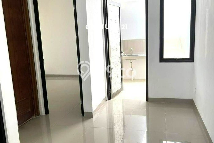 Hunian Nyaman Asri 2 KT Siap Pakai di Bintaro Tangerang Selatan Hunian Nyaman Asri 2 KT Siap Pakai di Bintaro Tangerang Selatan