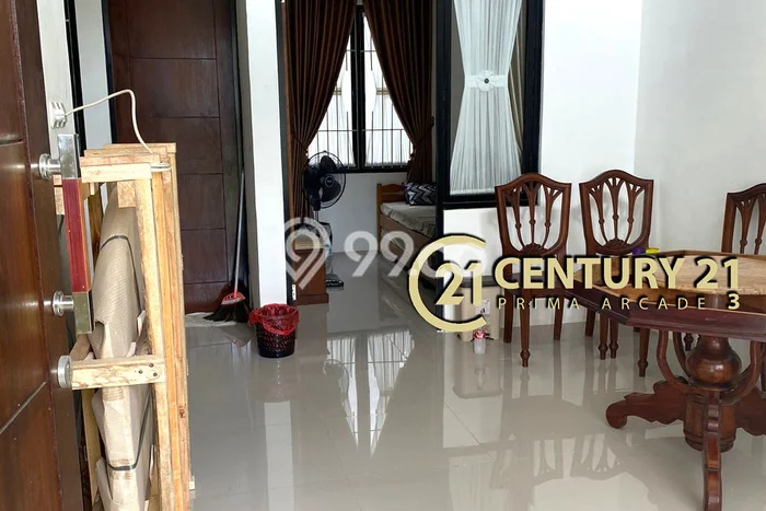 Dijual Rumah Minimalis Bagus Punya 2 KT di Ciputat Tangerang Selatan SHM Dijual Rumah Minimalis Bagus Punya 2 KT di Ciputat Tangerang Selatan SHM