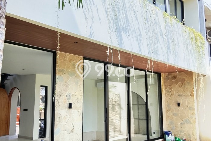 KESEMPATAN EMAS! Vila di , Dimensi 150m2m², Area Berkembang dengan nilai naik KESEMPATAN EMAS! Vila di , Dimensi 150m2m², Area Berkembang dengan nilai naik