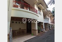 Rumah Prestisius 4 Kamar Disewakan Hanya Rp 350 Miliar/ Tahun di Jakarta Pusat Rumah Prestisius 4 Kamar Disewakan Hanya Rp 350 Miliar/ Tahun di Jakarta Pusat