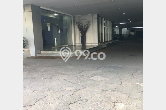 Unit Kantor Paling Strategis di Menteng Jakarta Pusat dengan LB 2560m2 Unit Kantor Paling Strategis di Menteng Jakarta Pusat dengan LB 2560m2