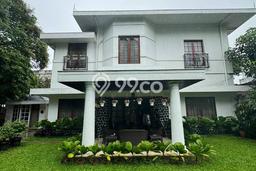 Rumah Mewah Siap Huni LT 1070m2 di Menteng, Jakarta Pusat Rumah Mewah Siap Huni LT 1070m2 di Menteng, Jakarta Pusat