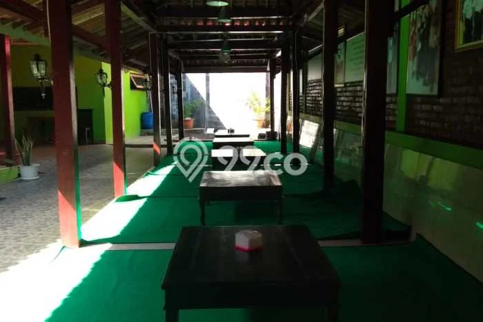 Untuk Dijual Komersial di Wonosari Gunung Kidul LT 1330m2 / LB 700m2 Untuk Dijual Komersial di Wonosari Gunung Kidul LT 1330m2 / LB 700m2