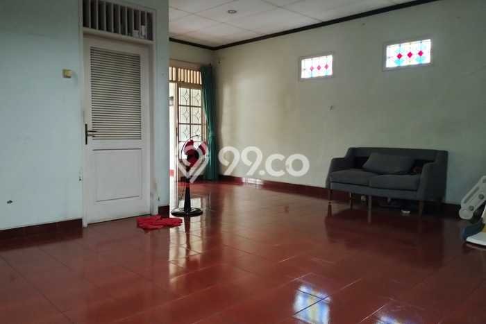Rumah Elit Modern Siap Huni di Jati Padang Jakarta Selatan Rumah Elit Modern Siap Huni di Jati Padang Jakarta Selatan