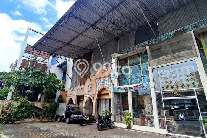 Dijual! Ruko di Kemang Jakarta Selatan LT 2826m2 / LB 700m2 Kawasan Bisnis Dijual! Ruko di Kemang Jakarta Selatan LT 2826m2 / LB 700m2 Kawasan Bisnis