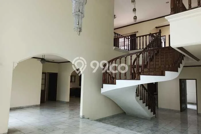 Dijual Hunian Mewah dengan Fasilitas Sekitar Komplit di Cinere, Depok Dijual Hunian Mewah dengan Fasilitas Sekitar Komplit di Cinere, Depok