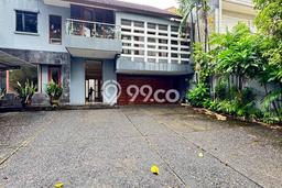 Rumah Bagus Siap Pakai Di Menteng Luas 397m2 Lokasi Strategis Rumah Bagus Siap Pakai Di Menteng Luas 397m2 Lokasi Strategis