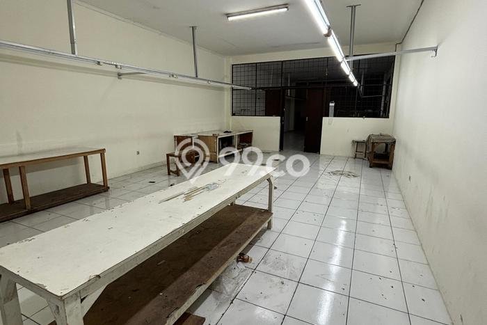 Gudang Dijual di Bandung LT 500m2 & LB 900m2 Lokasi Terbaik! Gudang Dijual di Bandung LT 500m2 & LB 900m2 Lokasi Terbaik!