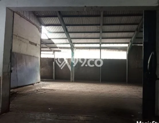 Gudang untuk Disewa di Pusat Bandung Luas Bangunan 2000m2 Gudang untuk Disewa di Pusat Bandung Luas Bangunan 2000m2