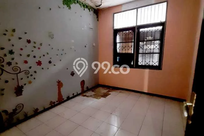 Rumah Luas Asri 3 KT Siap Pakai di Gading Serpong Tangerang Rumah Luas Asri 3 KT Siap Pakai di Gading Serpong Tangerang