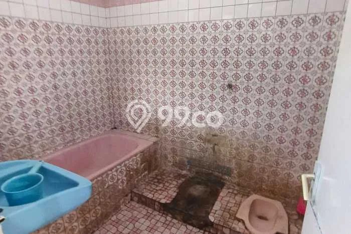 Disewakan Rumah Murah di Tomang Jakarta Barat dengan 3 Kamar Tidur Disewakan Rumah Murah di Tomang Jakarta Barat dengan 3 Kamar Tidur