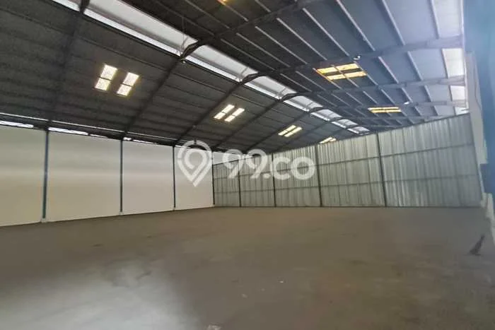 Disewakan Gudang di Kawasan Ramai Ancol Luas 360m2 Disewakan Gudang di Kawasan Ramai Ancol Luas 360m2