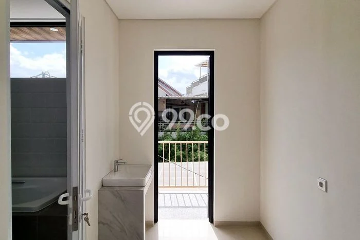 For Sale! Luxury House LT 195m2 Desain Modern di Canggu For Sale! Luxury House LT 195m2 Desain Modern di Canggu
