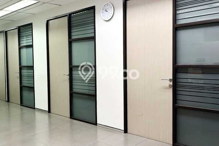 Unit Ruko disewakan di Palmerah Jakarta Barat dengan LT 150m2 / LB 650m2 Unit Ruko disewakan di Palmerah Jakarta Barat dengan LT 150m2 / LB 650m2