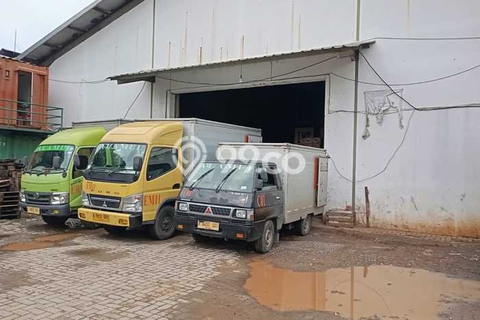 Disewakan Gudang di Kawasan Ramai Batu Ceper Luas 1100m2 Disewakan Gudang di Kawasan Ramai Batu Ceper Luas 1100m2