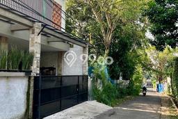 For Sale! Luxury House LT 145m2 Desain Elegan di Cirendeu For Sale! Luxury House LT 145m2 Desain Elegan di Cirendeu