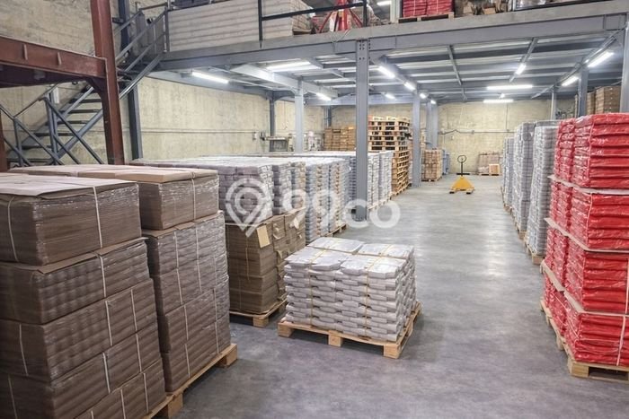 Gudang Dijual di Jakarta Barat LT 400m2 & LB 260m2 Lokasi Terbaik! Gudang Dijual di Jakarta Barat LT 400m2 & LB 260m2 Lokasi Terbaik!