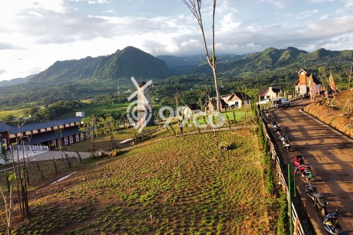 Kavling Tanah Dijual di Sukma Jaya, Depok, Luas 1000m2 Area Strategis Kavling Tanah Dijual di Sukma Jaya, Depok, Luas 1000m2 Area Strategis