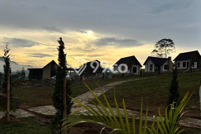 Untuk Dijual Tanah di Depok, Luas 1000m2 SHM Untuk Dijual Tanah di Depok, Luas 1000m2 SHM