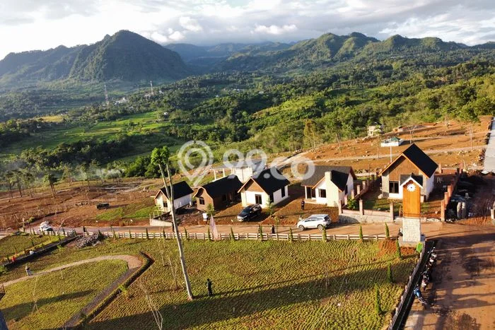 Lahan Dijual Lokasi Strategis di Bogor dengan Luas 700m2 Lahan Dijual Lokasi Strategis di Bogor dengan Luas 700m2