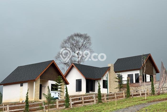 Lahan Dijual Lokasi Strategis di Bogor dengan Luas 700m2 Lahan Dijual Lokasi Strategis di Bogor dengan Luas 700m2