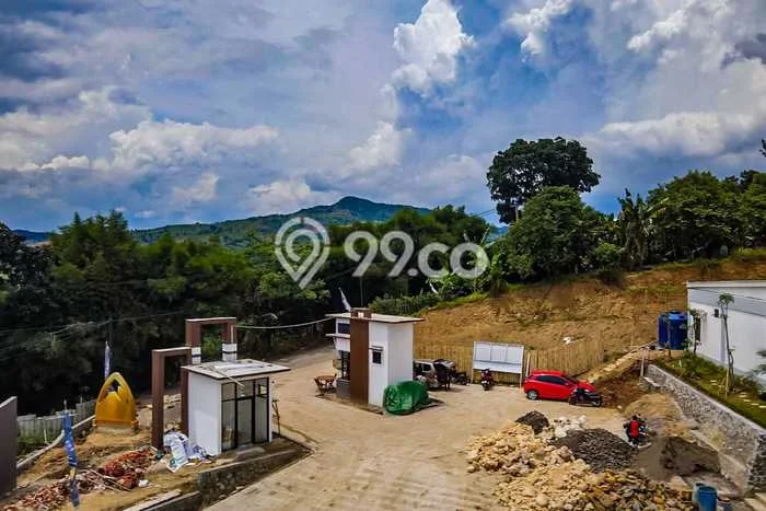 Lahan Strategis di Bogor Timur Dijual dengan Luas 700m2 Lahan Strategis di Bogor Timur Dijual dengan Luas 700m2
