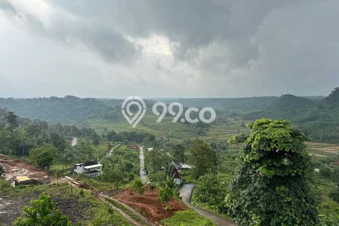 Jarang Ada! Tanah di Ciracas Punya Luas 1000m2 AJB Jarang Ada! Tanah di Ciracas Punya Luas 1000m2 AJB
