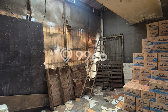 Unit Komersial Dijual di Andir Bandung 100m2 Unit Komersial Dijual di Andir Bandung 100m2