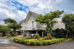 Jual Rumah Luas Elegan Dengan View Cantik di Veteran, Jakarta Selatan Jual Rumah Luas Elegan Dengan View Cantik di Veteran, Jakarta Selatan