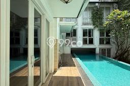 Rumah Elit Modern Tanpa Renovasi di Pondok Pinang Jakarta Selatan Rumah Elit Modern Tanpa Renovasi di Pondok Pinang Jakarta Selatan