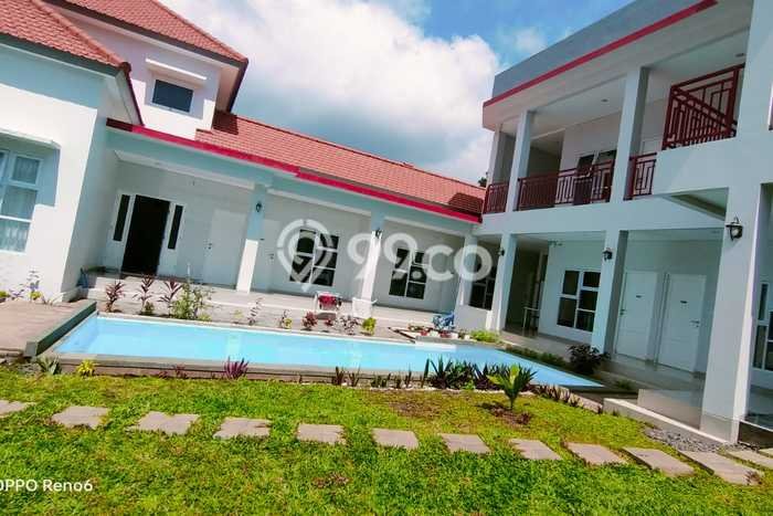 HARGA MENARIK! Vila Kawasan , Area 500m2m², Lokasi Premium dengan akses mudah HARGA MENARIK! Vila Kawasan , Area 500m2m², Lokasi Premium dengan akses mudah